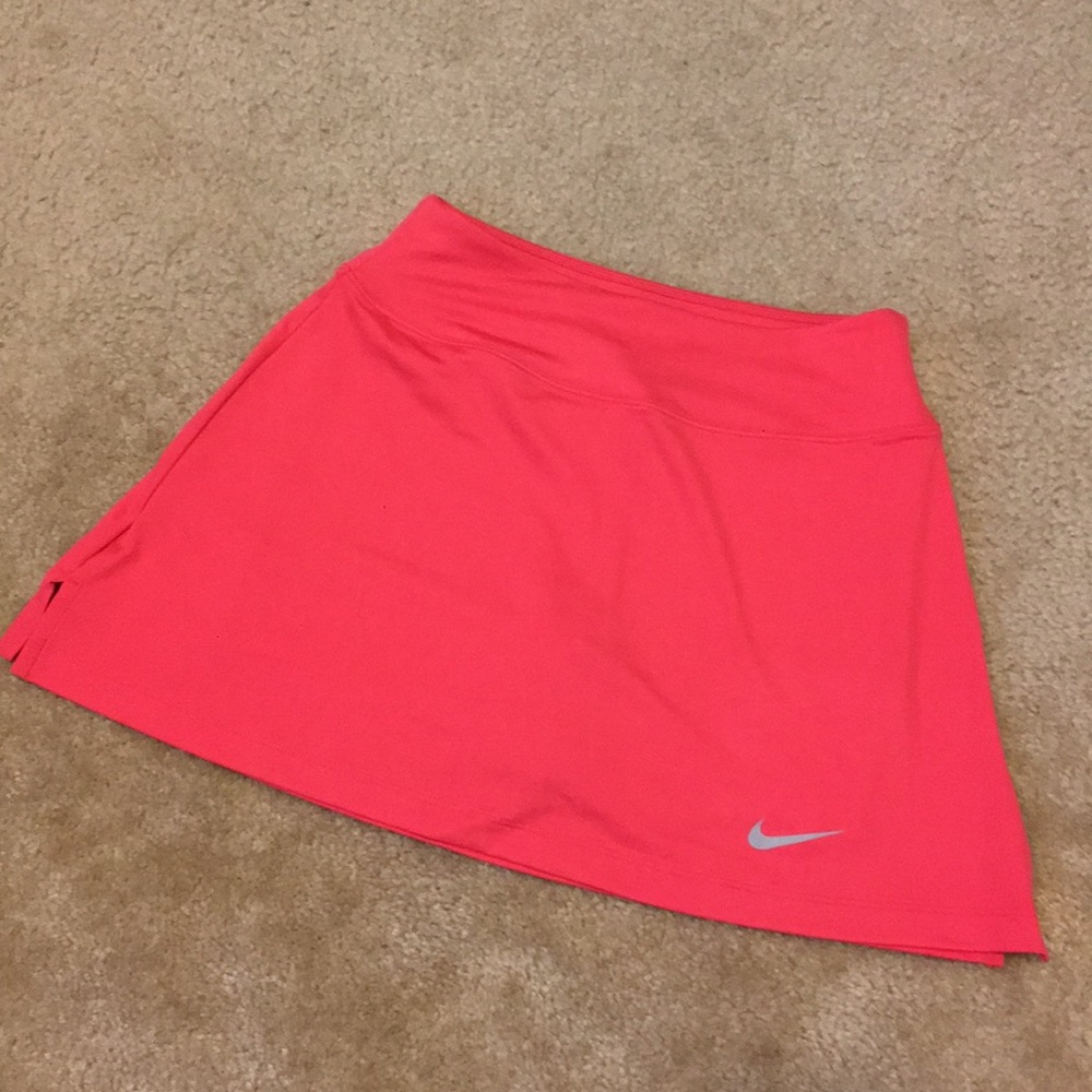 Nike drifit tennis skort